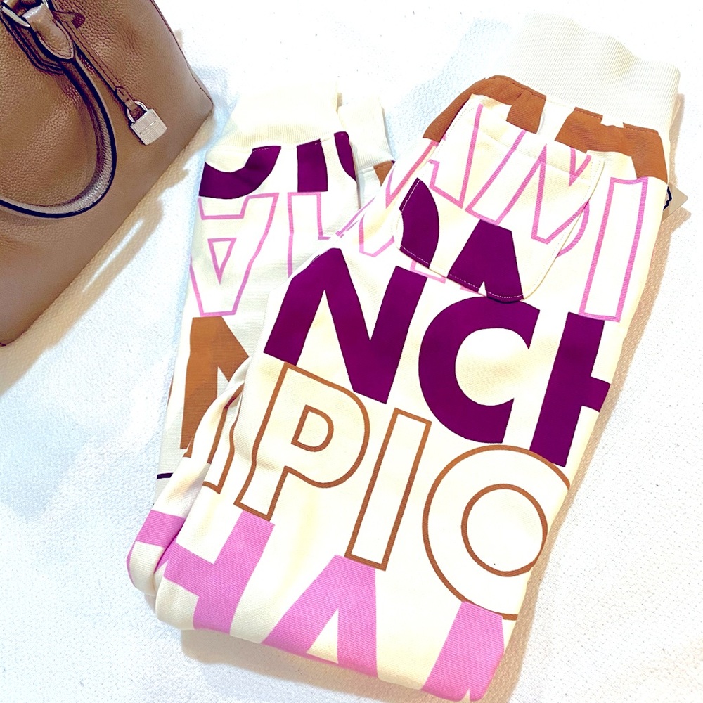 Women’s Champion logo sweatpants XS BNWT